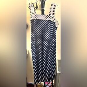 Woman dress size XL - 39” long, 16”- 19” waist